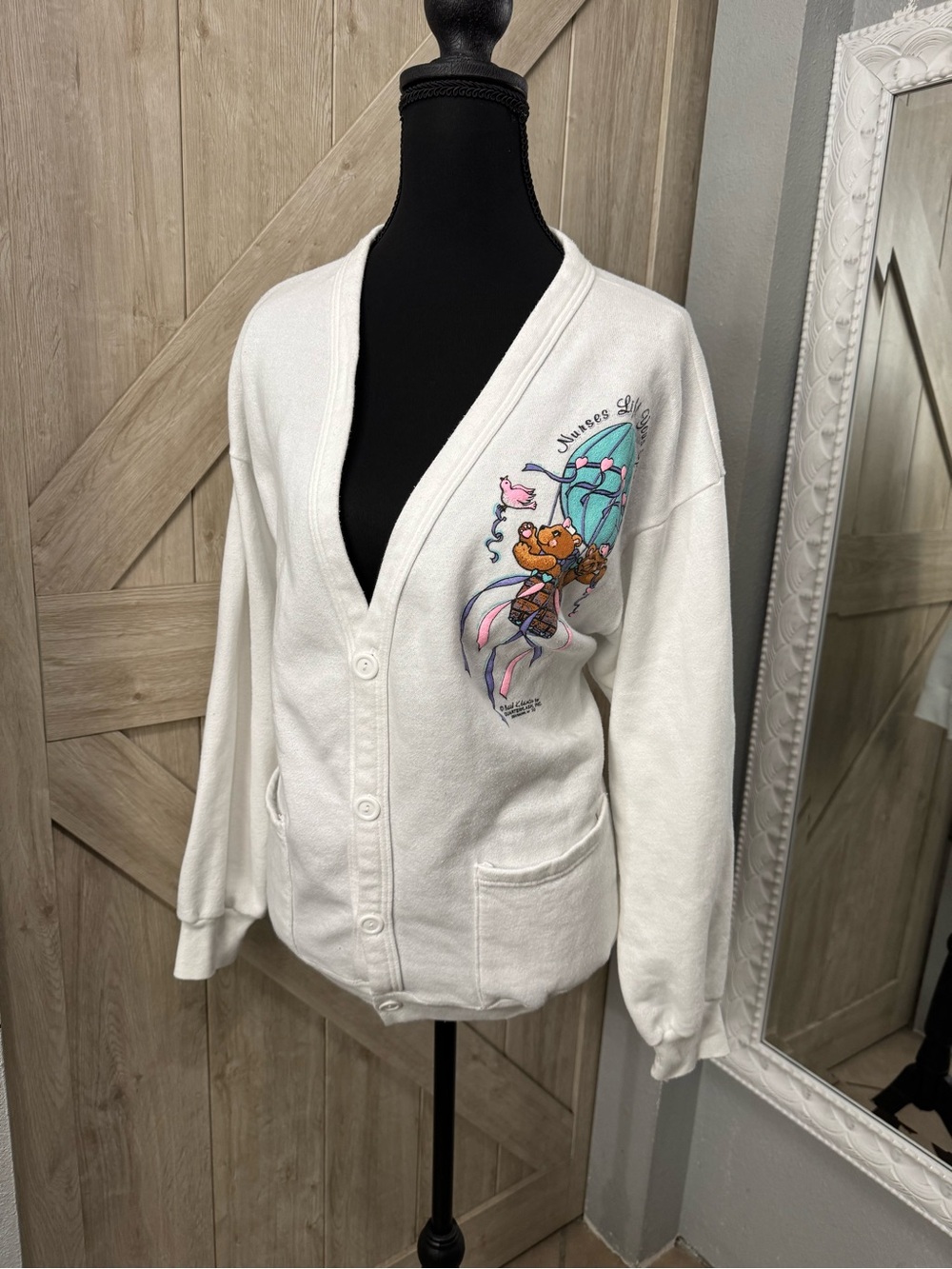 Vintage White Embroidered Teddy Balloon Nurse Cardigan Sweater